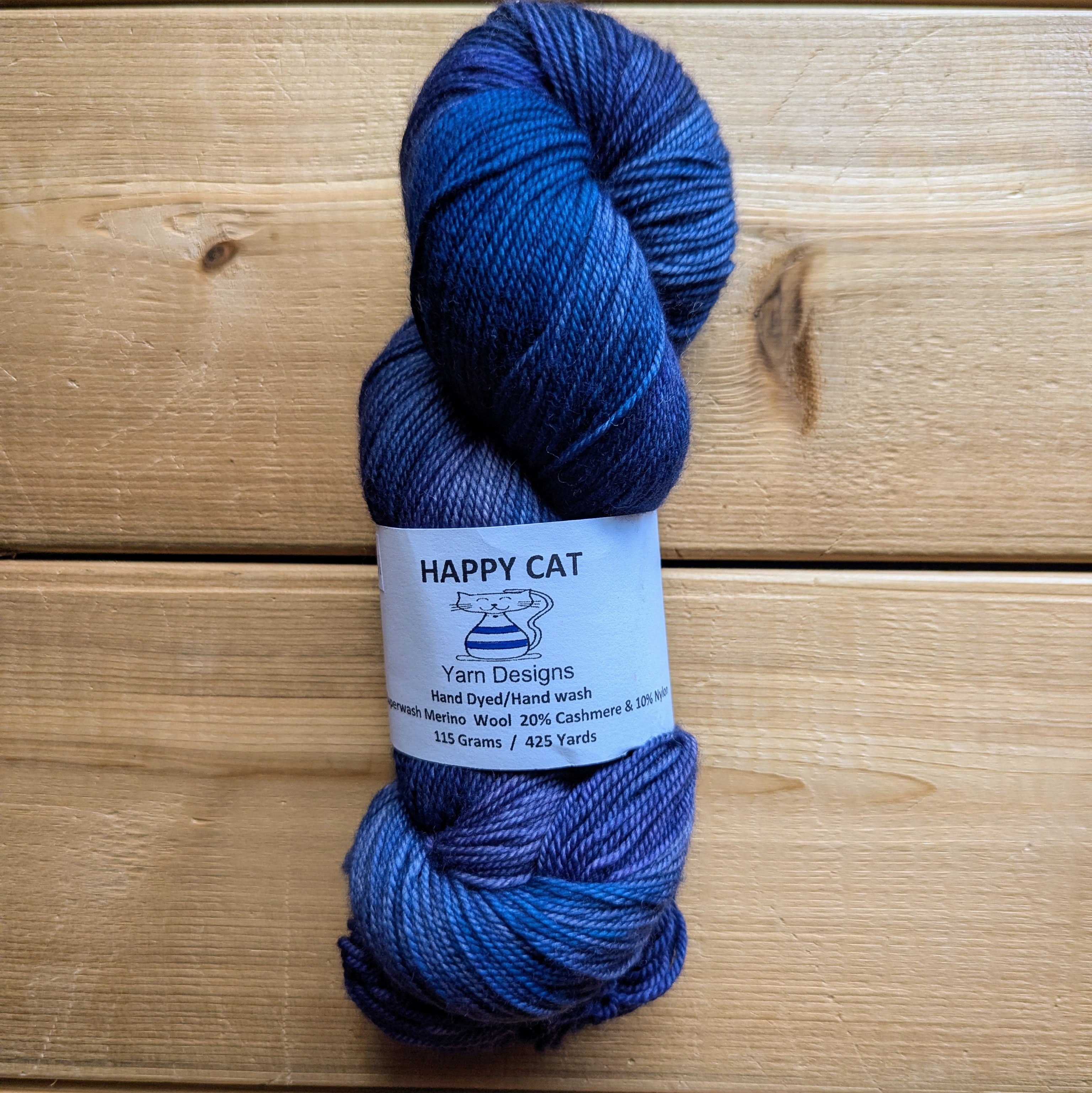 Happy Cat Yarn - Fingering MCN