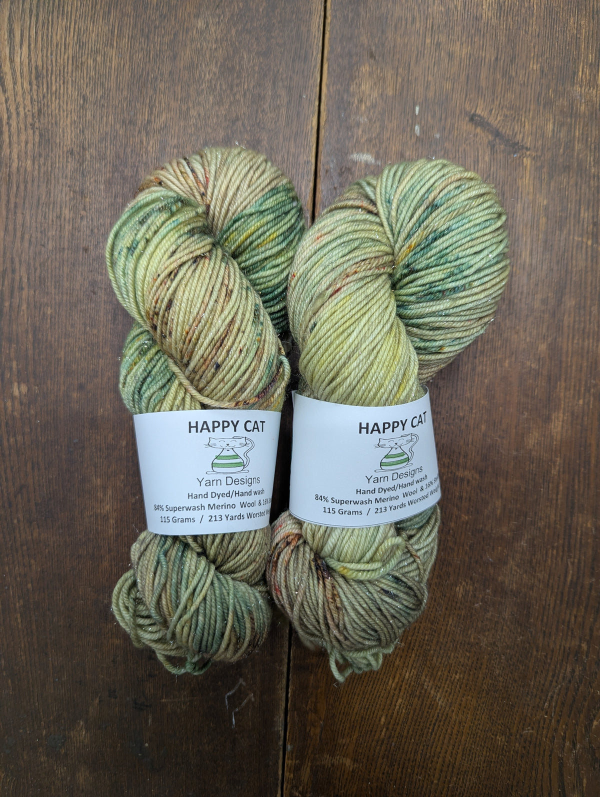 Happy Cat Yarn - Gold Sparkle Worsted