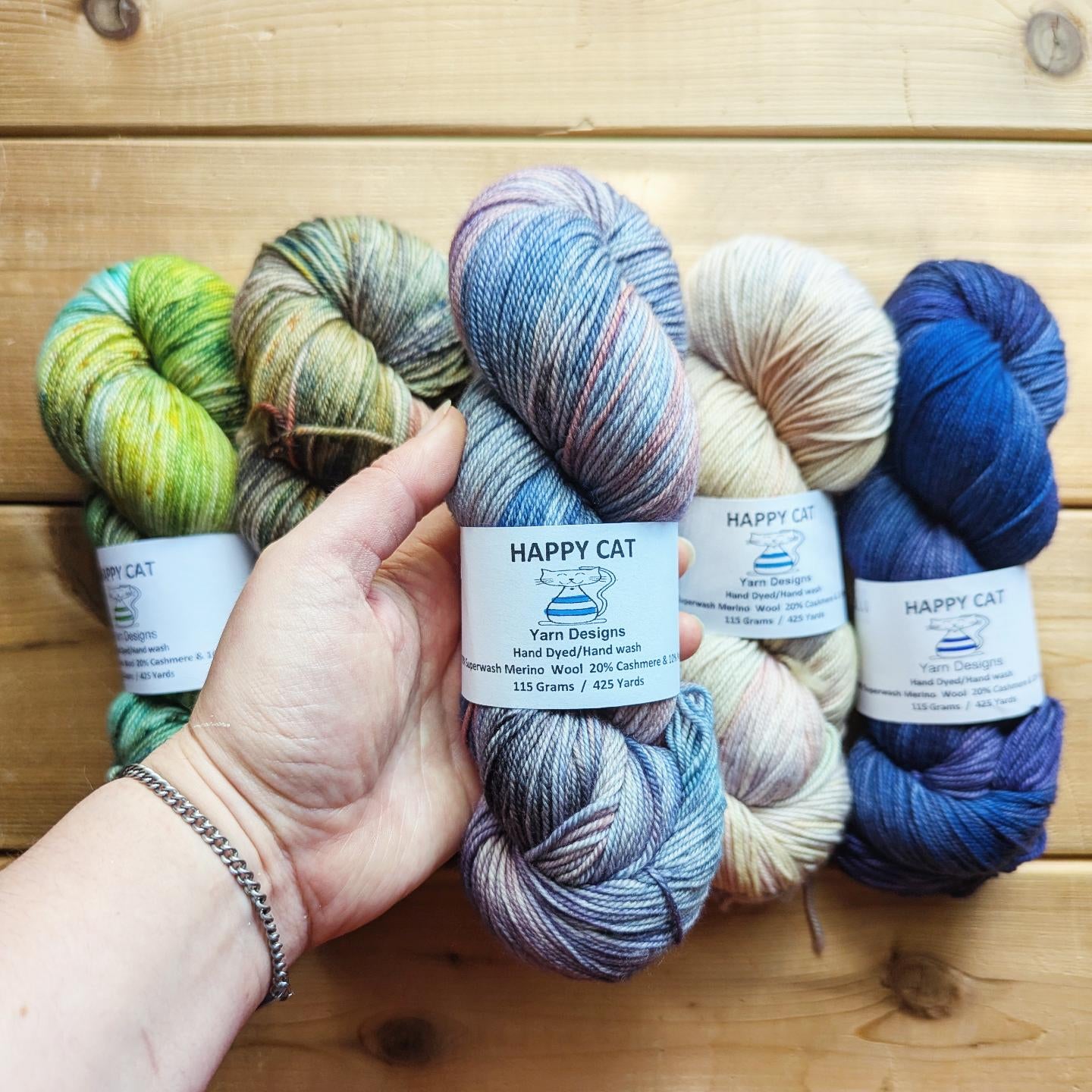 Happy Cat Yarn - Fingering MCN